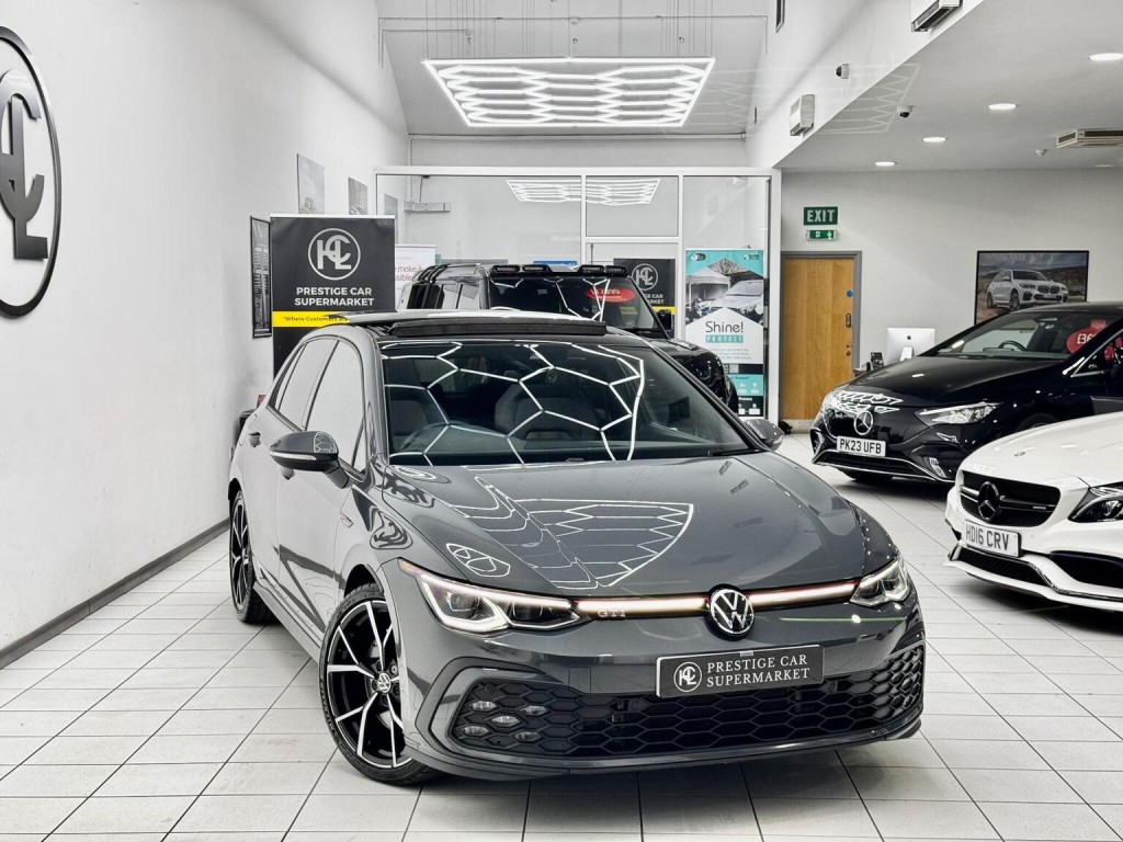 2022 Volkswagen GOLF
